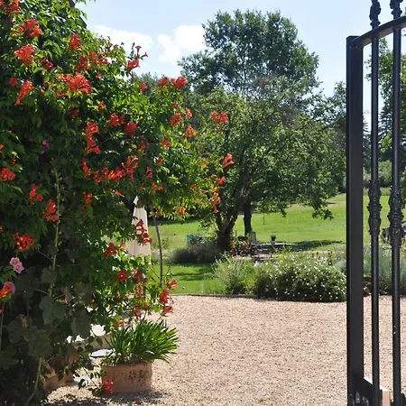 Bienvenue Au Mas * Chalais (Dordogne)