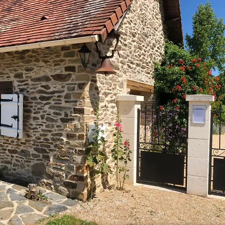 Alojamento de Acomodação e Pequeno-almoço Bienvenue Au Mas Chalais (Dordogne)