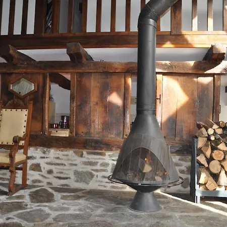 Bienvenue Au Mas Chalais (Dordogne)